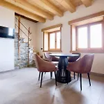 - Treeb Tramontana Apartment *