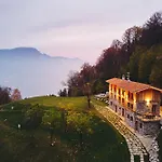 - Treeb Tramontana Apartment Bellagio