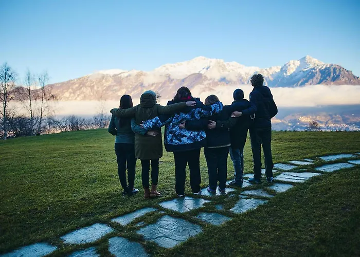 - Treeb Tramontana * Bellagio