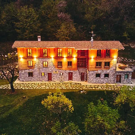 - Treeb Tramontana Apartment